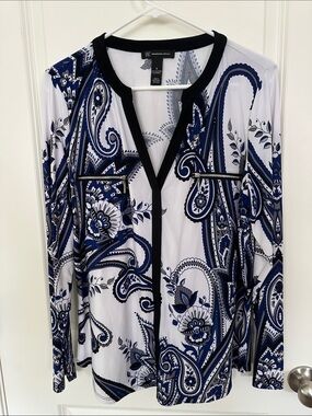 INC International Concepts Navy and White Paisley V-Neck Top with Black Trim